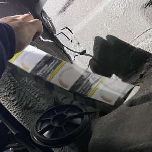 Peste 11.000 de țigarete descoperite de polițistii de frontieră doljeni într-un microbuz