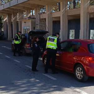 Țigări provenite ilegal din Bulgaria și bunuri contrafăcute, confiscate de poliţiştii de frontieră constănțeni, în urma unor acțiuni comune