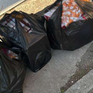 Țigări provenite ilegal din Bulgaria și bunuri contrafăcute, confiscate de poliţiştii de frontieră constănțeni, în urma unor acțiuni comune