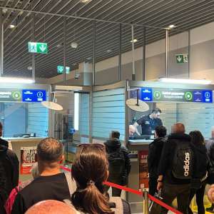 Produse de lux de aproximativ 95.000 lei confiscate pe Aeroportul Iași