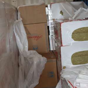 Captură impresionanta la frontiera de nord - Tir încărcat cu peste 2,6 milioane de țigarete în valoare de jumătate de milion de euro