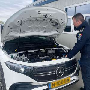 Autoturism de lux căutat de autoritățile din Olanda, descoperit de poliţiştii de frontieră în Punctul de Trecere a Frontierei Isaccea