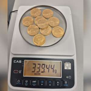 Monede fără documente legale, descoperite în bagajele unei pasagere pe Aeroportul Brașov