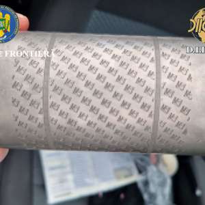 Grup infracțional organizat, specializat în contrabanda cu țigări, destructurat de polițiștii de frontieră