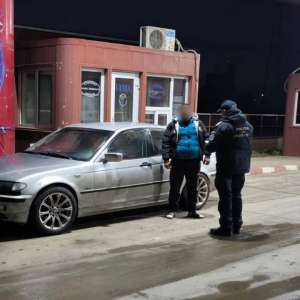 A plătit 2.000 de euro pentru un document ce s-a dovedit a fi fals