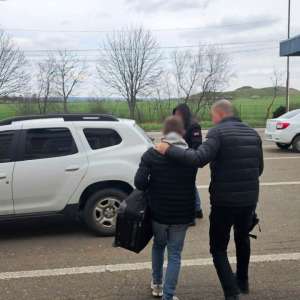 Urmărit internațional pentru vătămare corporală, depistat la controlul de frontieră în PTF Albița