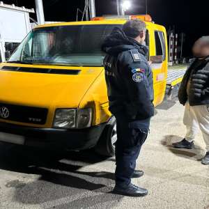 A plătit 4200 de euro pentru un autoturism, dar s-a ales cu un dosar penal