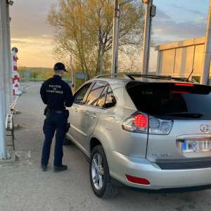 La volan, dar cu un permis nerecunoscut de legea română