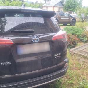 Autoturism căutat de autorităţile din Germania, oprit la Albița