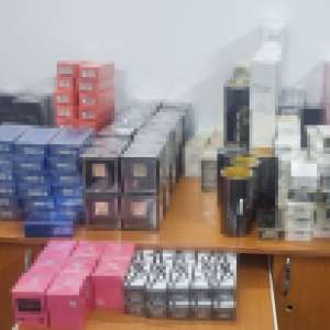 Acțiune „BLITZ” la Giurgiu – Peste 780 de produse contrafăcute, depistate de poliţiştii de frontieră într-un autocar