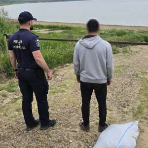 Prinși la pescuit în plină prohibiție