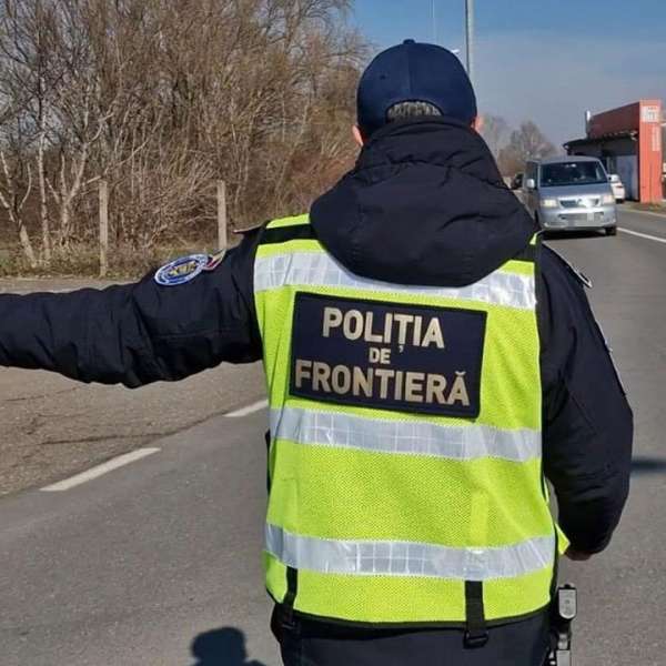 Maramureșean fără permis, conducând un autoturism cu număr fals de înmatriculare