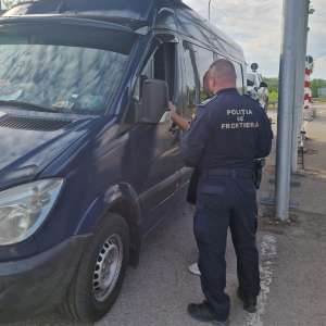 Substanțe periculoase cu destinația Franța oprite la intrarea în țară