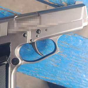 Descoperit la control cu o armă neletală asupra lui, sancționat penal