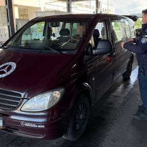 Autovehicul radiat din circulație, descoperit la controlul de frontieră