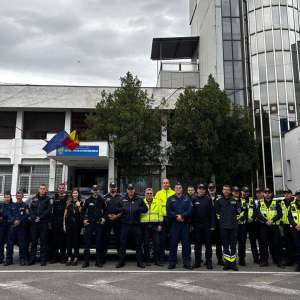 Acțiune în cooperare la frontiera de vest:  aproximativ 800 de persoane şi 400 de mijloace de transport verificate