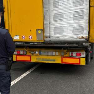 Acțiune în cooperare la frontiera de vest:  aproximativ 800 de persoane şi 400 de mijloace de transport verificate