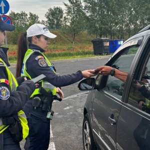 Acțiune în cooperare la frontiera de vest:  aproximativ 800 de persoane şi 400 de mijloace de transport verificate