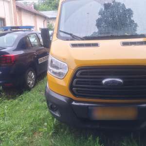 Autoutilitară declarată furată în Olanda, reținută la Albița