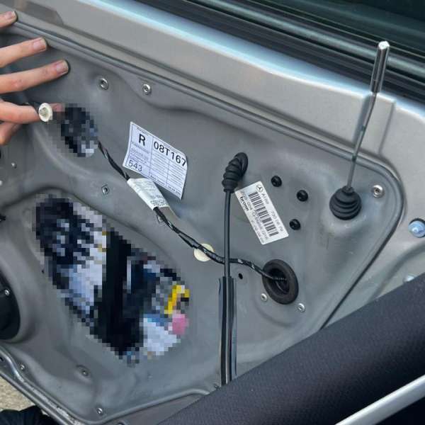 Peste 100.000 de țigarete descoperite de polițistii de frontieră giurgiuveni