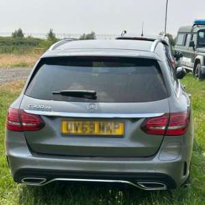 Autoturism căutat de autorități, descoperit de polițiștii de frontieră din PTF Foeni