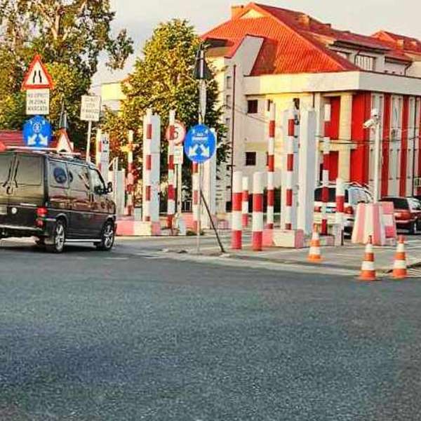 Chinez cu permis de conducere fals la controlul de frontieră