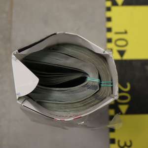 Captură impresionantă la frontiera cu Ucraina: 580.000 de dolari ascunși în cartușe de țigări