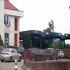 A încercat să iasă din țară la volan, fără a avea permis de conducere