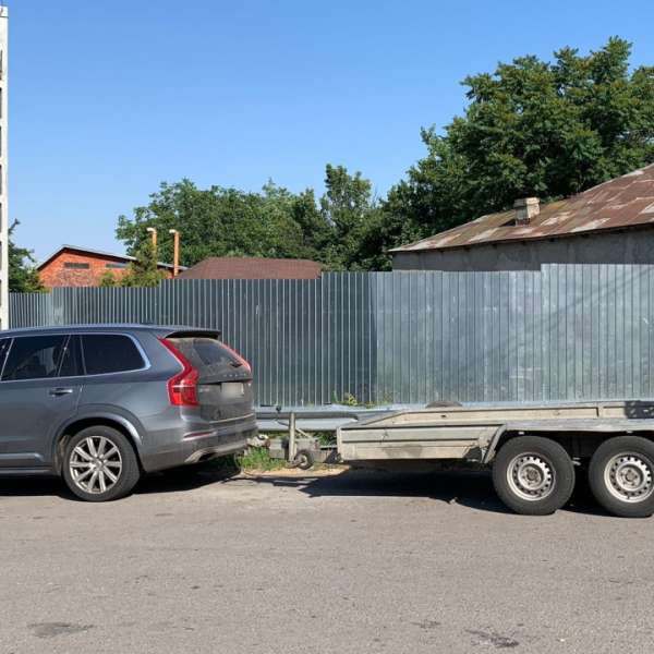 Constănțean depistat conducând un ansamblu rutier, deşi permisul de conducere deţinut nu îi conferea acest drept