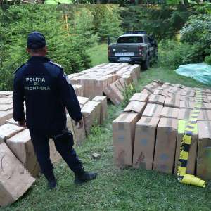 Țigări în valoare de peste 1,7 milioane lei, confiscate la frontiera de nord