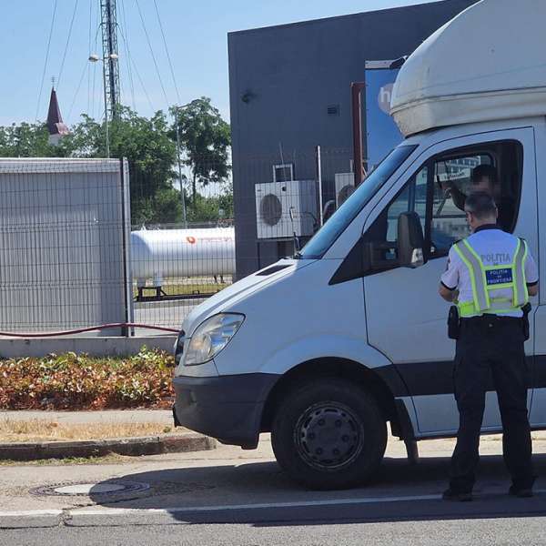 Trei premise de conducere reținute și amenzi în valoare de aproximativ 8.000 de lei aplicate în cadrul unor acțiuni în județul Satu Mare