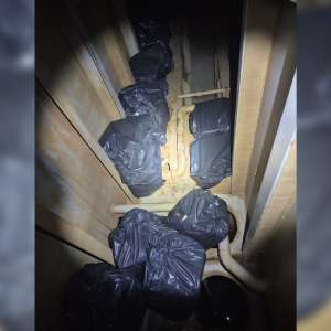 116.000 de țigarete provenite din Grecia, confiscate de poliţiştii de frontieră constănțeni