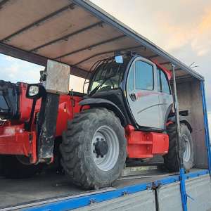 Utilaje agricole și de construcții în valoare de peste 270.000 euro, reținute de polițiștii de frontieră