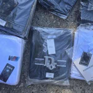 Peste 500 de bunuri contrafăcute oprite de la comercializare de polițiștii de frontieră
