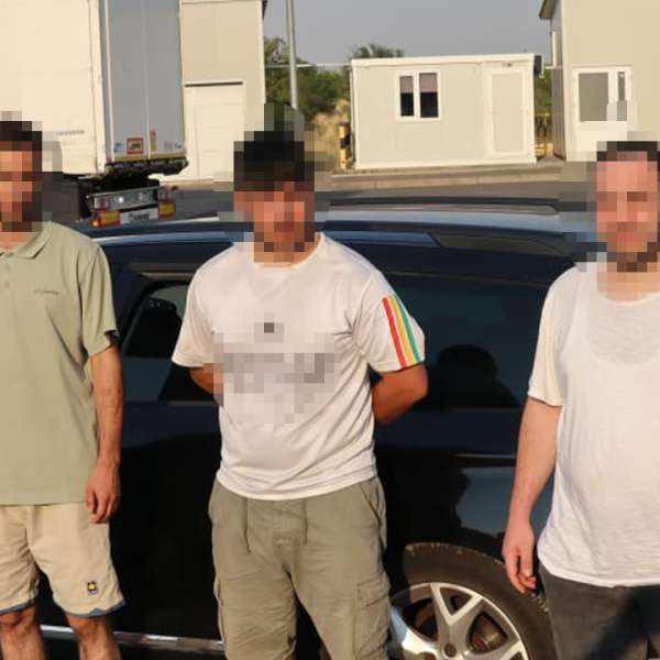 Trei cetățeni străini fără documente valabile pentru călătoria în spațiul Schengen, depistați de polițiștii de frontieră din Dolj