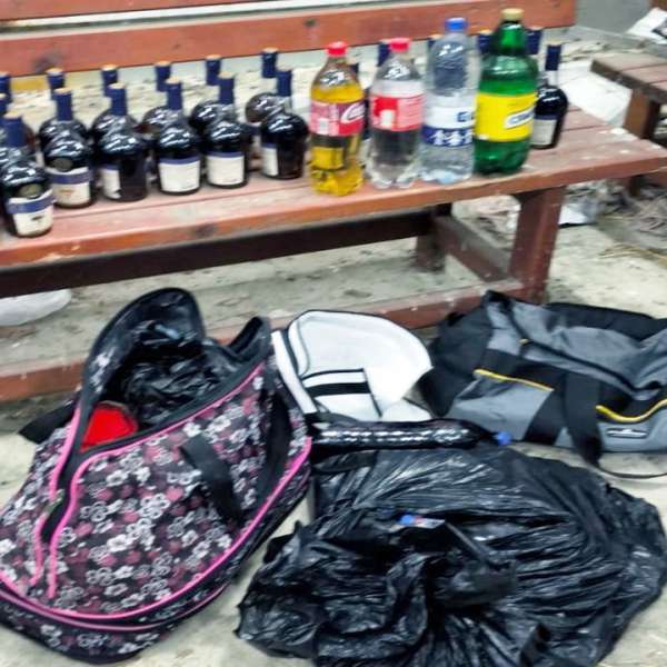 Contrabandă cu stil: rochii de lux și bunuri accizabile, descoperite la frontieră
