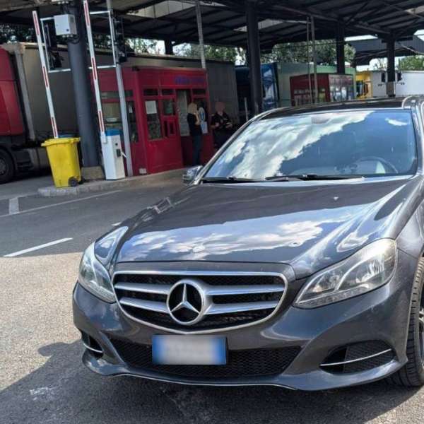 Autoturism, în valoare de 75.000 de lei, căutat de autoritățile din Italia, descoperit la Sculeni