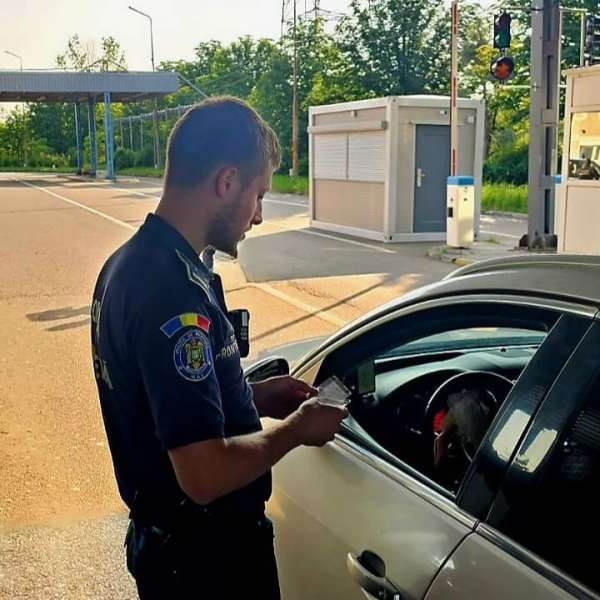 Călărășean, în vârstă de 70 de ani, la volanul unui autoturism fără inspecție tehnică periodică