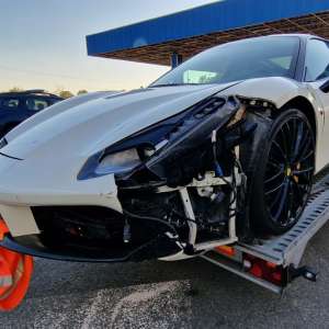 Autoturism în valoare de 225.000 de euro, căutat de către autoritățile din Elveția, descoperit de polițiștii de frontieră