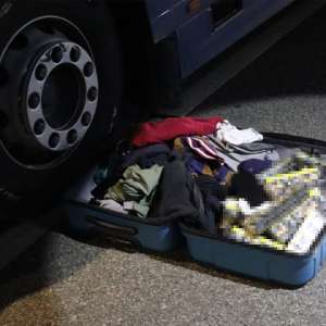 Aproximativ 60.000 țigarete ascunse, descoperite de polițiștii de frontieră giurgiuveni