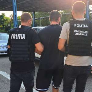 Criminal căutat de autorități, descoperit și reținut în PTF Albița
