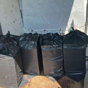 Percheziții în județele Mehedinți și Dolj: Mii de pachete de țigări și sume importante de bani ridicate de autorități