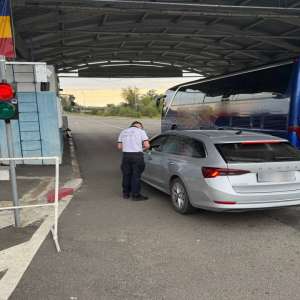 Cetățean român depistat la volanul unui autoturism, deşi nu avea acest drept