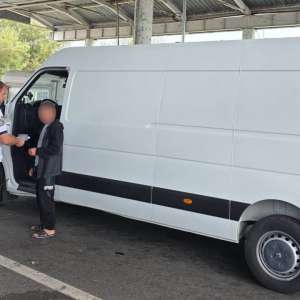 Cetățean moldovean depistat la volanul unui autoturism, deşi nu avea acest drept