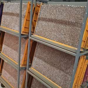 Fabrică de țigări clandestină descoperită de polițiștii de frontieră