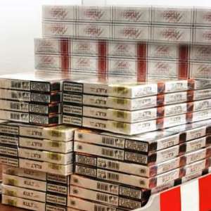 20.000 de lei amendă primită de o persoană care transporta țigarete de provenienţă R. Moldova