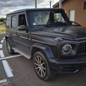 Două autoturisme, estimate la o valoare de peste 215.000 de euro, căutate internațional, descoperite la frontiera de vest