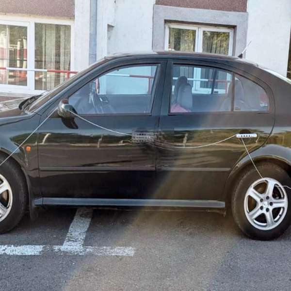 Autoturism căutat de autoritățile din Cehia, descoperit la Sculeni
