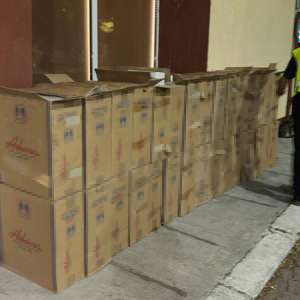 Peste 700.000 de țigări, în valoare de peste 1 milion de lei, descoperite ascunse în două camioane de polițiștii de frontieră constănțeni