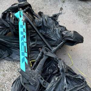 Biciclete susceptibile a fi furate, în valoare de 100.000 de lei, descoperite de polițiștii de frontieră